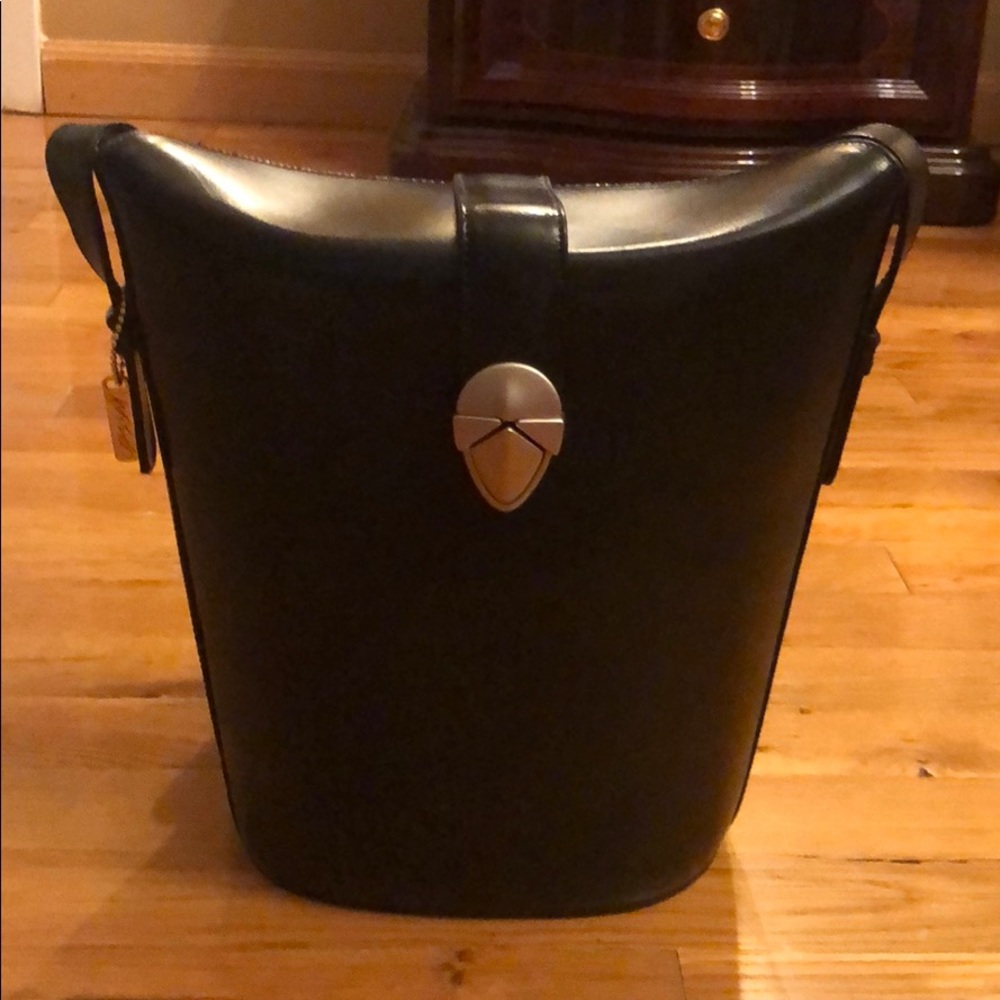 Leather bucket bag